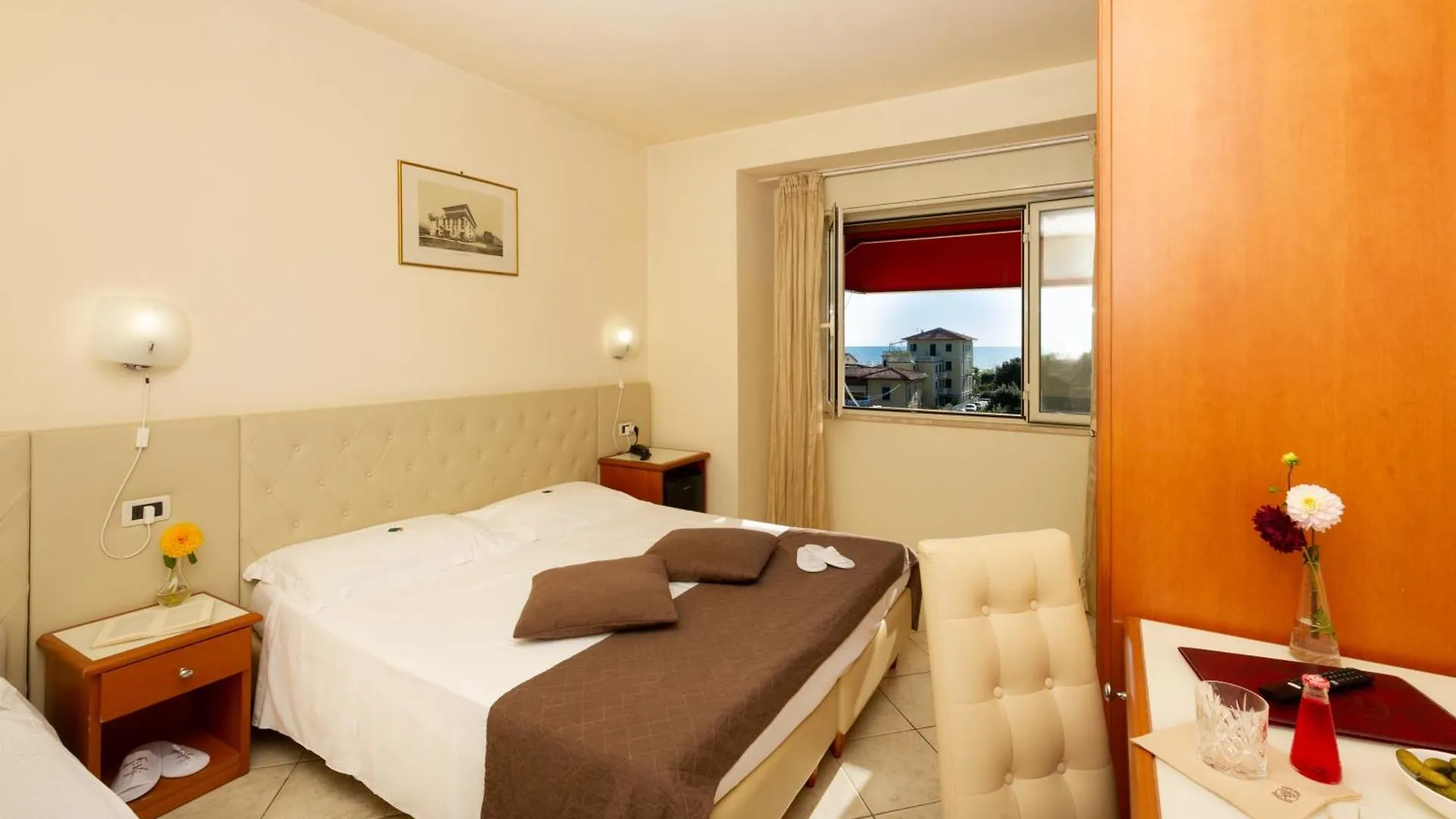 Hotel Nuova Sabrina Marina di Pietrasanta